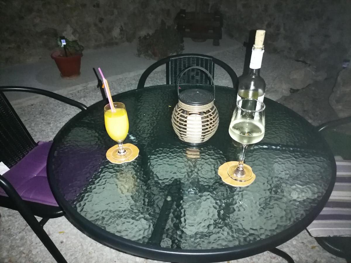 卡莱维斯Lemon Tree House别墅 外观 照片