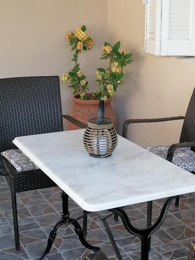 卡莱维斯Lemon Tree House别墅 外观 照片
